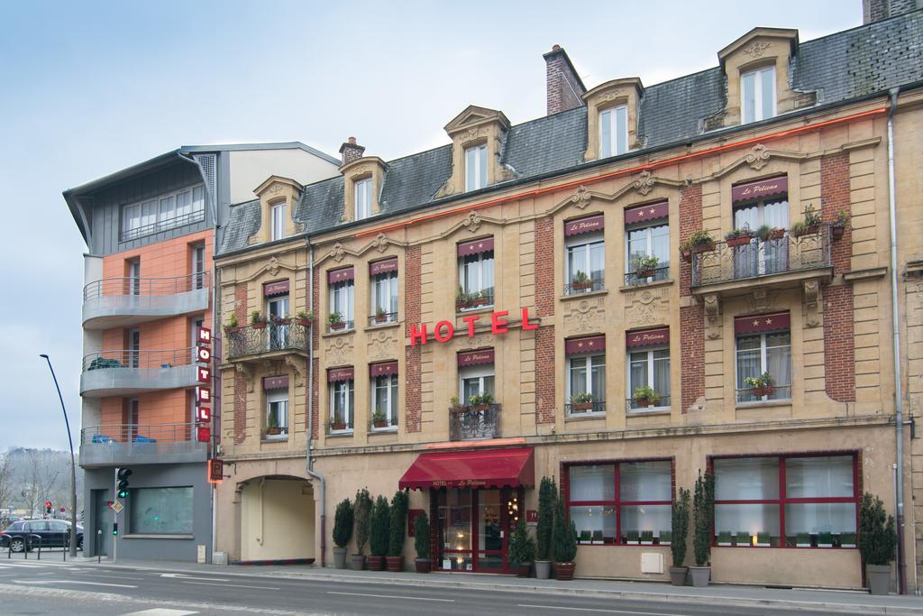 Hotel Le Pelican Charleville-Mézières Exteriör bild